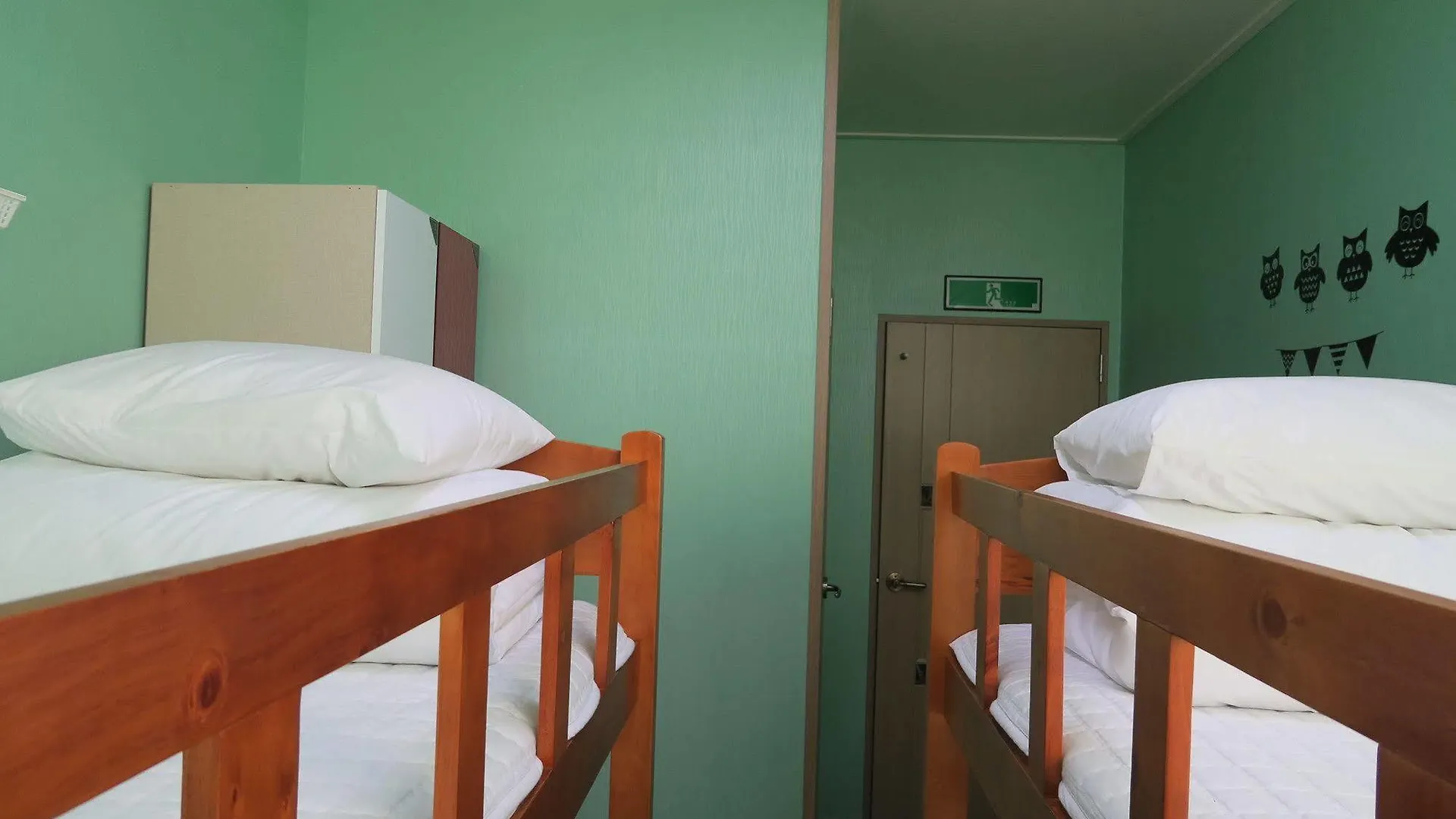 Hyu+ Guest House - Hostel 釜山広域市 ホテル